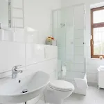 City Studio For 4, Near Sonnenallee Apartment *