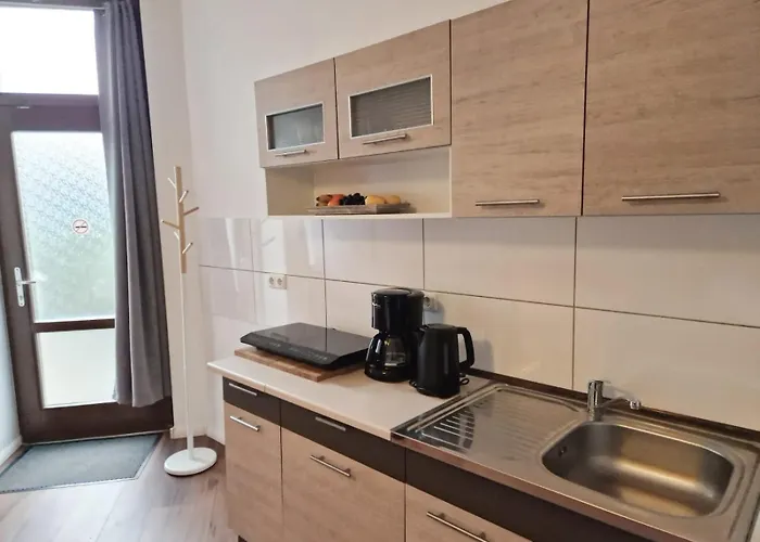 City Studio For 4, Near Sonnenallee Apartamento