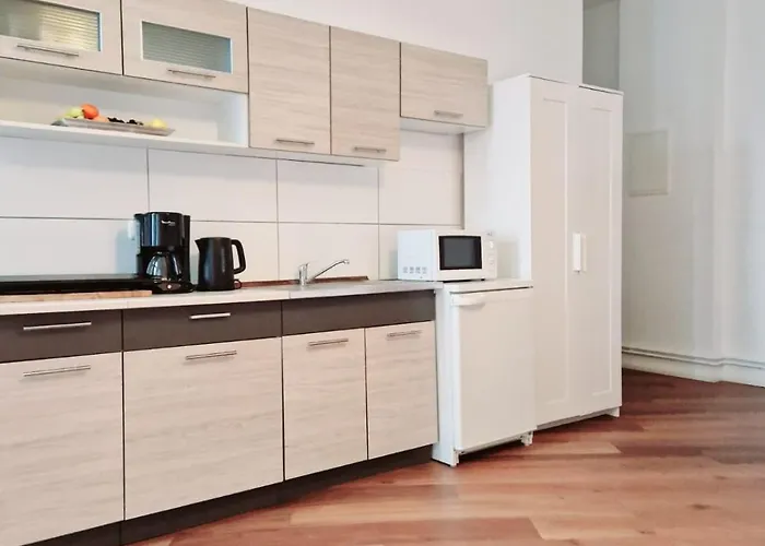 City Studio For 4, Near Sonnenallee Apartamento